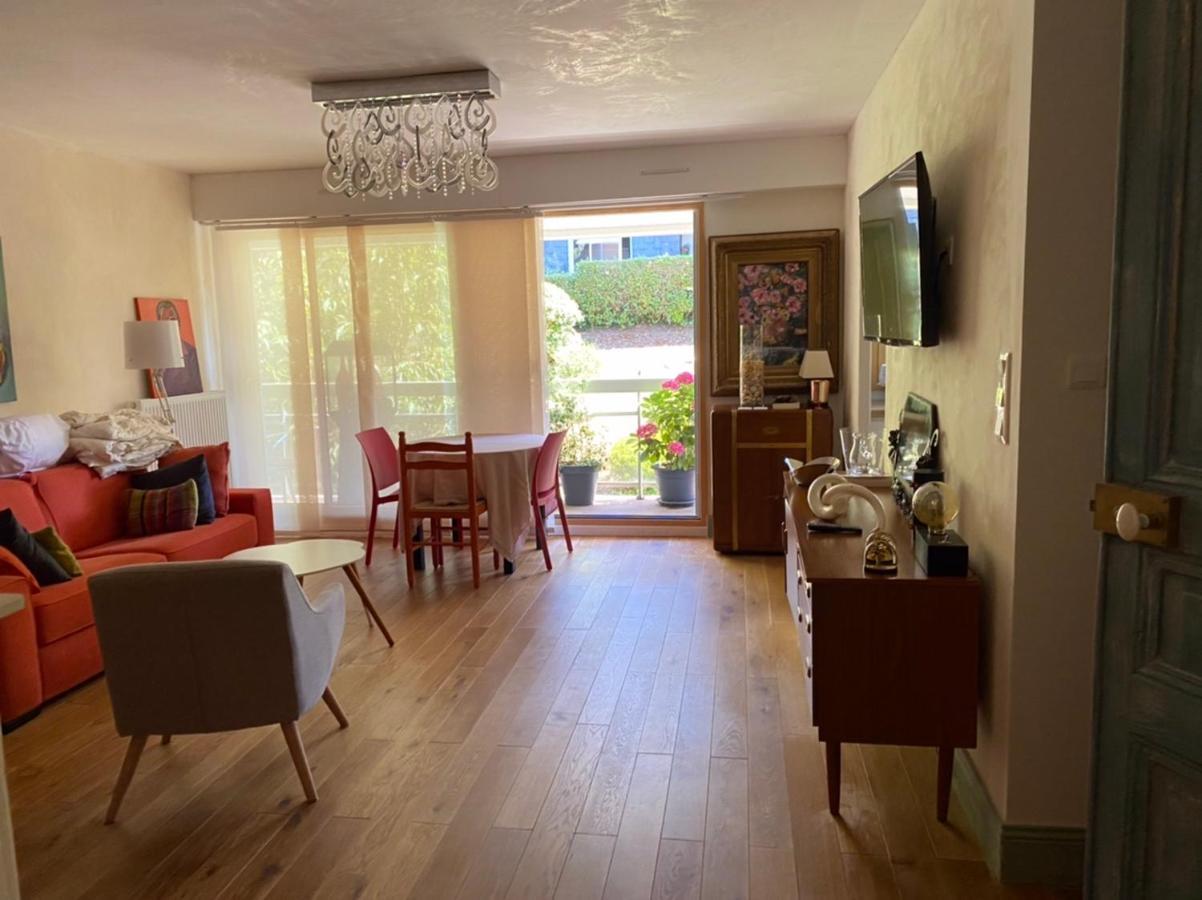 Appartement Monseigneur Vannes Buitenkant foto